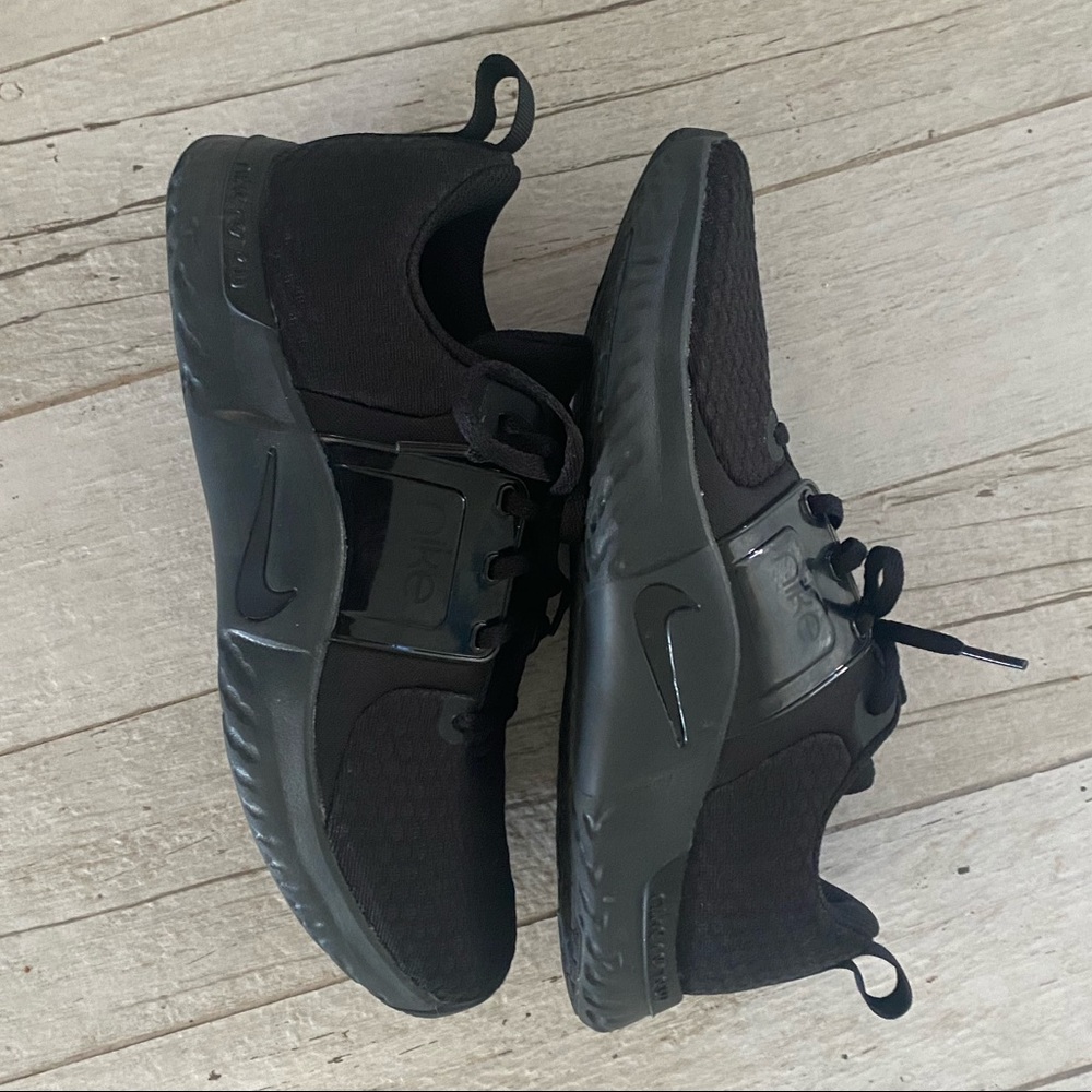 Nike Renew ALL BLACK In-Season TR 10 Running Shoes Sneakers